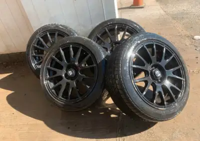 17 inch 5 bolt envy rims (3/4 winter tires on them are decent) 255/45/17 Came off Audi A4 $400 OBO