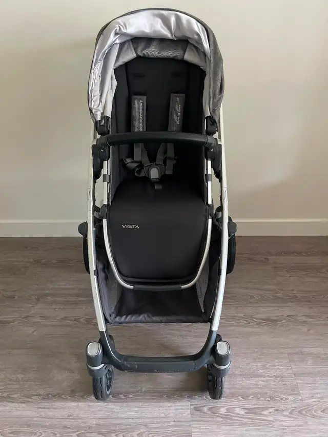 Uppababy Vista with Toddler Seat and Bassinet in Strollers, Carriers & Car Seats in Edmonton - Image 3