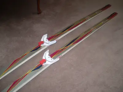 KARHU PRISM X COUTRY SKIS 200 cm / Waxless / Bindings / Exc Con, View more