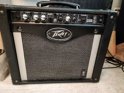 Peavey guitar amp, View more