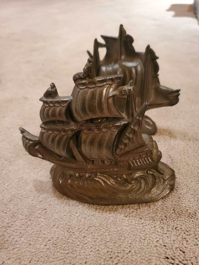 Vintage Ship Bookends Set of 2 - Heavy Lead  in Arts & Collectibles in City of Toronto - Image 2
