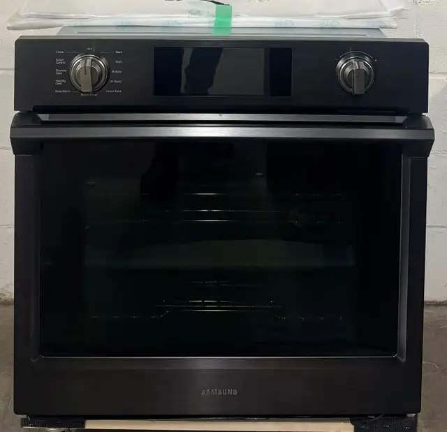 Open Box!!! “SAMSUNG” Wall Oven / NV51K7770SG /// 27/29/27 in Stoves, Ovens & Ranges in Hamilton - Image 2