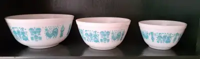 Pyrex Butterprint Amish Mixing Bowls, Fridgies & Butterdish, View more