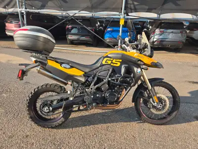 Excellent shape. New clutch from BMW. New battery, relatively new tires, chain, sprockets, brake pad...