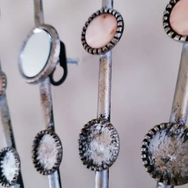 Sunburst Brushed  Metal Wall Mirror  in Home Décor & Accents in Ottawa - Image 6