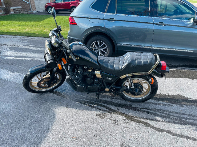 Motorcycle XJ650 in Street, Cruisers & Choppers in Kawartha Lakes