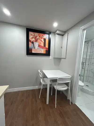 One bedroom apartment in Whitby
