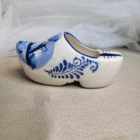 Vintage Porcelain Delft Blue Holland Shoe Ashtray