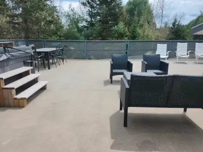 Maison a louer au bord de leau a lentree du parc mont tremblant