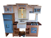 Kitchen playset and accessories 