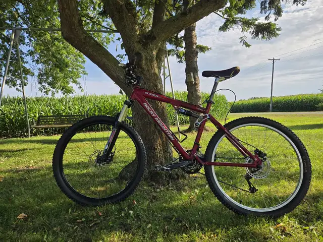 Rocky Mountain Slayer 50 in Mountain in London - Image 2