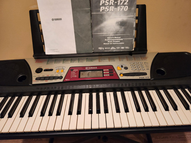Yamaha keyboard, 61 keys, Lessons Built In with Stand in Pianos & Keyboards in City of Toronto - Image 2