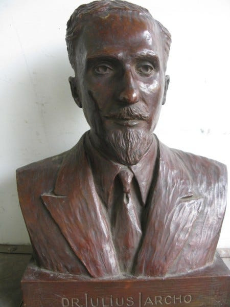 Buste en Bronze Dr.Jarcho dans Art et objets de collection  à Longueuil/Rive Sud