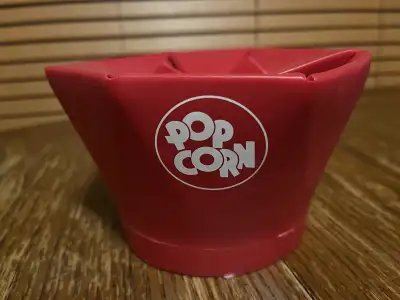 Popcorn Bowl, Portable Foldable Microwave Oven Popcorn Bowl Heat resistant Silicone. Popcorn Maker D...