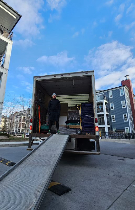 VC Movers 99$ per hour for two men and a truck in Moving & Storage in Calgary - Image 2