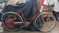 1930-40s Eaton's Glider Loop frame bicycle