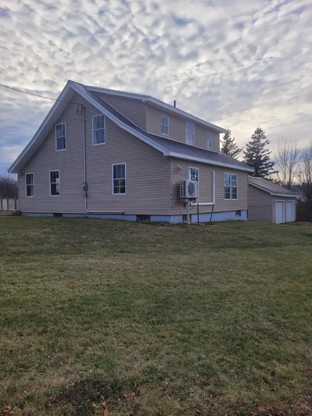 House For rent in Long Term Rentals in Summerside - Image 2