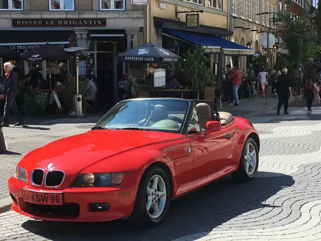 BMW Z3 roadster  1997 2.8 L boîte manuelle 5vitesse in Cars & Trucks in Trois-Rivières - Image 5