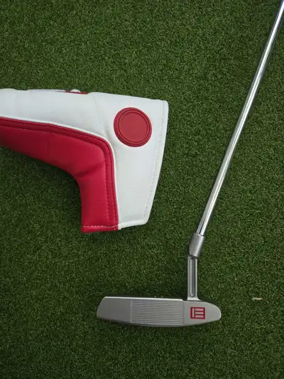 Evnroll 1.2 blade putter Rolls as good or better than any Scotty Cameron 34 inch shaft