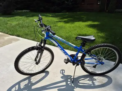 CCM Hardline Youth Mountain Bike, 21-Speed, 24-in, View more