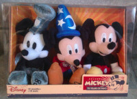 Disney Mickey Beanie Babies Celebrating 75 years of fun *NIB*