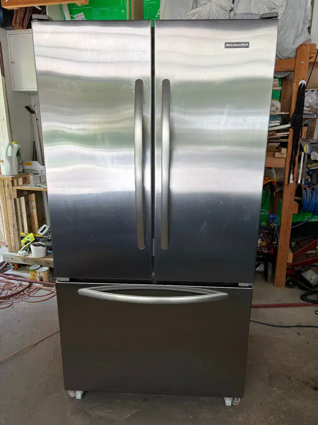 KItchen Aid 36” stainless steel counter depth fridge in Refrigerators in Markham / York Region - Image 2