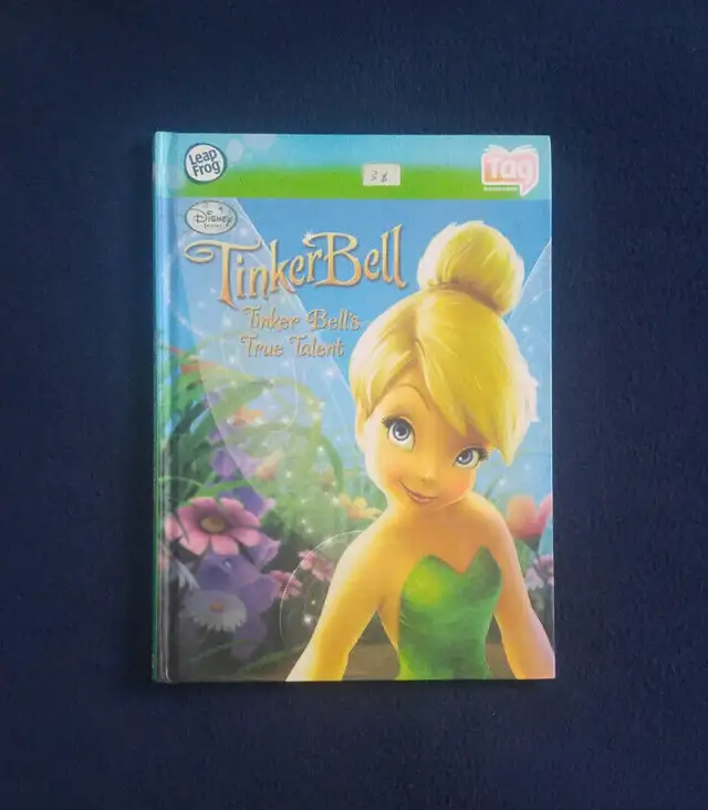 28 BOOKS-LIVRES: DISNEY PIXAR: THE WORLD OF CARS. Etc. For kids.63007358806017124
