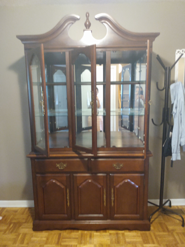 Large Solid Oak China Hutches & Display Ottawa