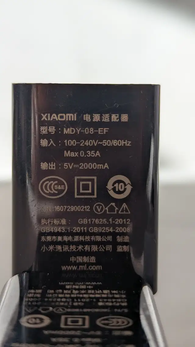 Xiaomi 5V-2A \ Samsung 9V-1.67A USB-A Quick Charge Phone Charger in Cell Phone Accessories in City of Toronto - Image 3