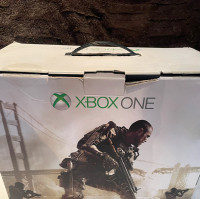 1Tb XBox One Call of Duty Edition in box with games