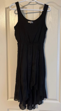 Women’s Sleeveless Size Small Black Dress
