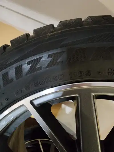 Bridgestone Blizzard P275/50R20 113S Fits Mercedes and Audi SUV's Rims are excellent/tires border li...