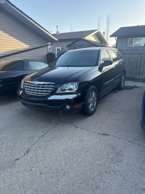 2005 Chrysler Pacifica Touring
