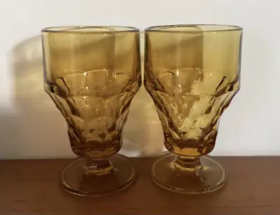 2 Retro ANCHOR HOCKING Footed Amber Iced Tea Glasses Goblets, View more