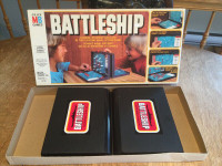 Bataille an 1982 Milton Bradley  Jeu game vintage rare