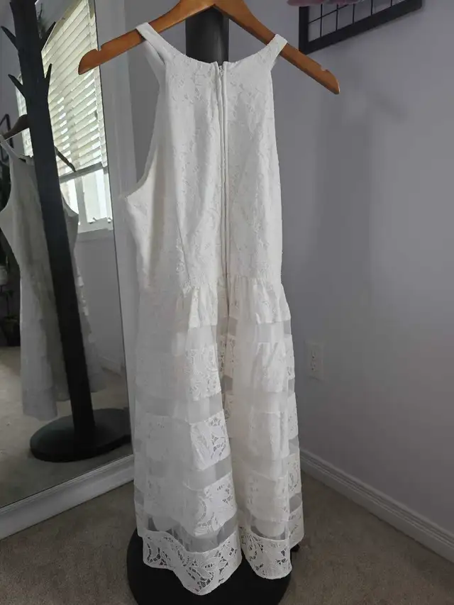 Summer sleeveless dress. Grad or party dr in Women's - Dresses & Skirts in Kitchener / Waterloo - Image 3