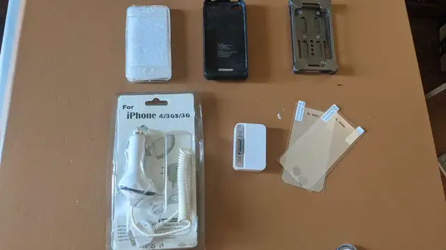 iPhone 4 cases and screen protector62864363146627122