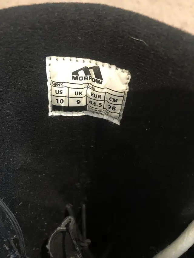 Adult/ Teen Men’s White Morrow Snowboard Boots (Size 10) in Snowboard in Calgary - Image 6
