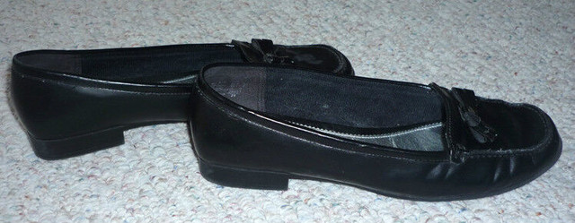 black slip on shoes as shown ...size 7 in Women's - Shoes in Cambridge - Image 2