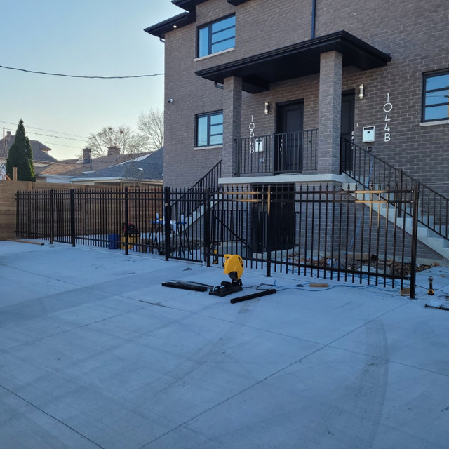 STEEL FENCE, METAL FENCE, IRON FENCE - BRAND NEW - $32 PER LF in Decks & Fences in St. Catharines - Image 4