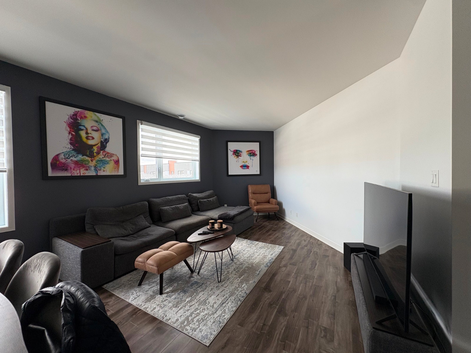 4 1/2 semi-meublé, Urbanova, 1850$/mois, libre maintenant — photo 1