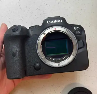 Canon R6 Body, View more