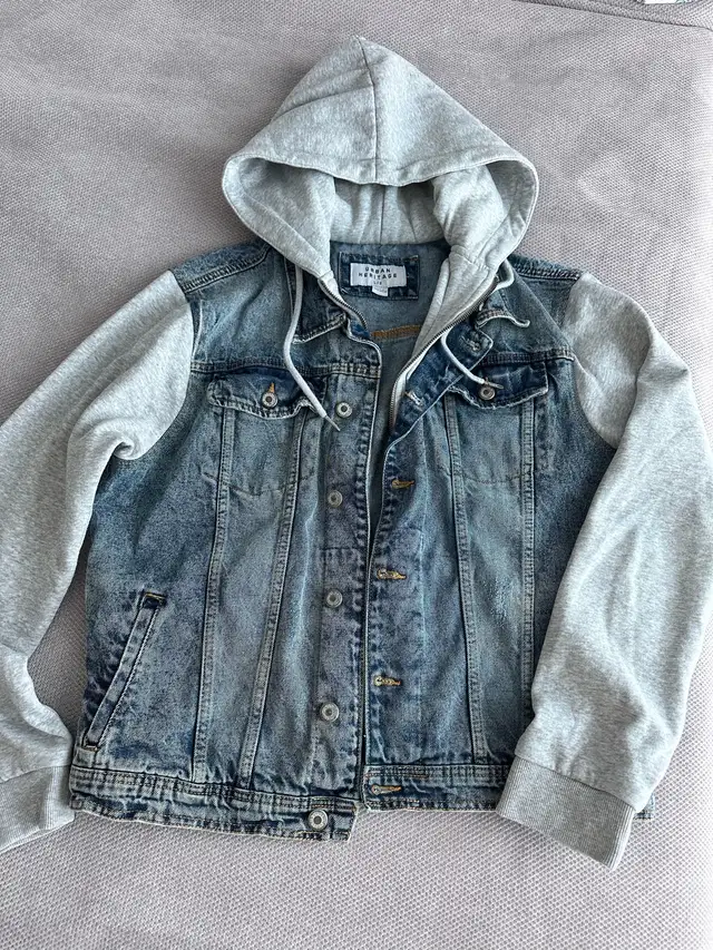 denim jacket for men in Men's in City of Montréal - Image 2