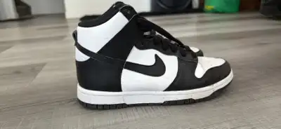 Nike Black & White Shoes Size 7 – Excellent Condition, Need, View more