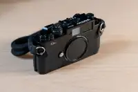 Voigtlander Bessa R3M – 35mm Rangefinder Film Camera Body