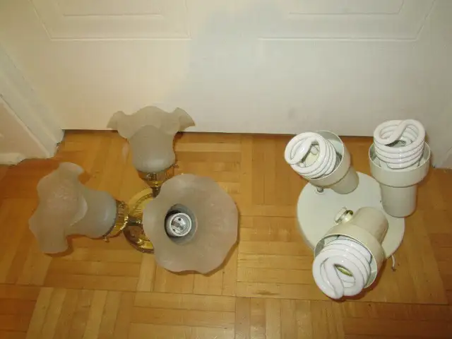 2 luminaires de plafond + ampoules incluses AUBAINE!!! in Indoor Lighting & Fans in Laval / North Shore - Image 2