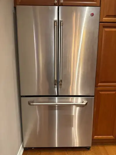 GE Cafe 36” 20.8cu ft refrigerator CFCP1NIZE, View more