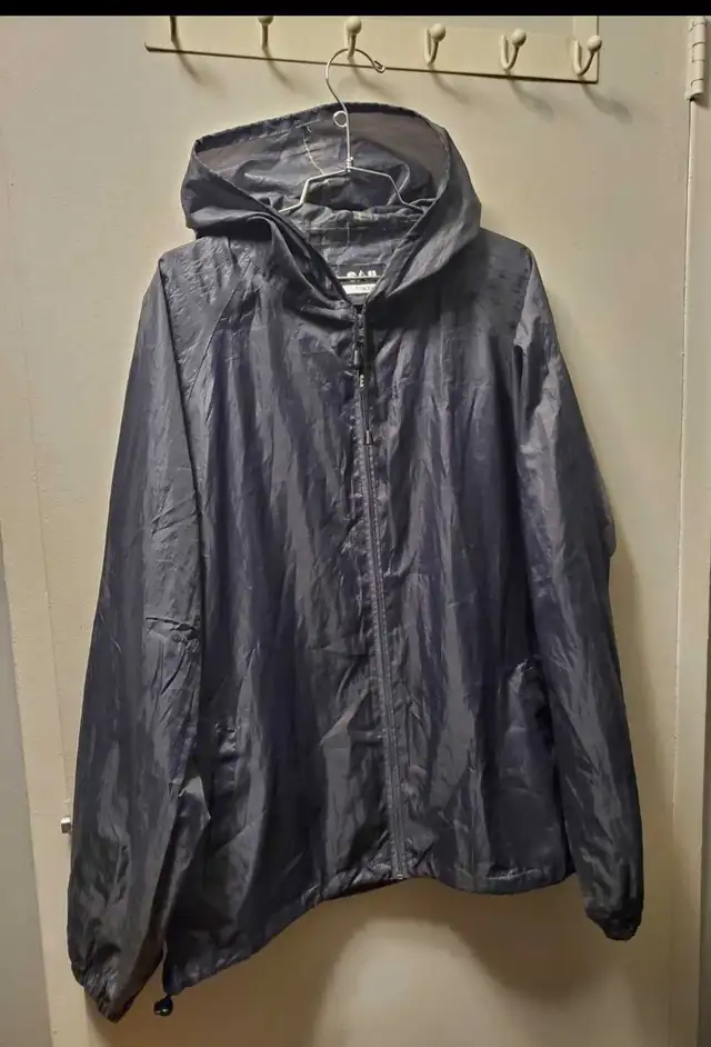 Men's & Boys Rain Jackets  All size in Kids & Youth in Mississauga / Peel Region - Image 4