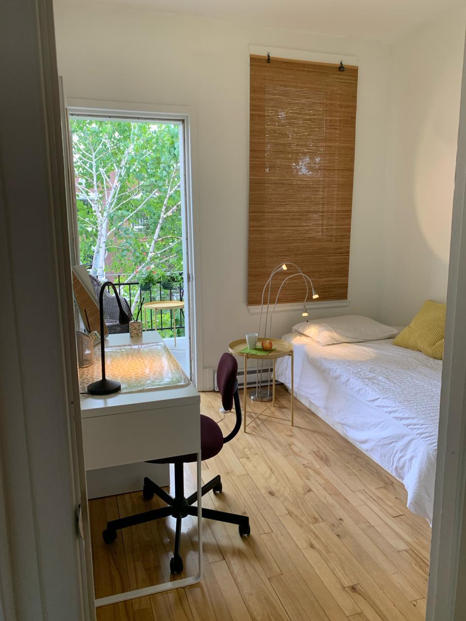 Chambre meublée avec balcon privé - Verdun - 650$ tout inclus — photo 1