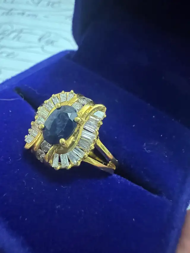 14 k sapphire ring in Jewellery & Watches in Edmonton - Image 8